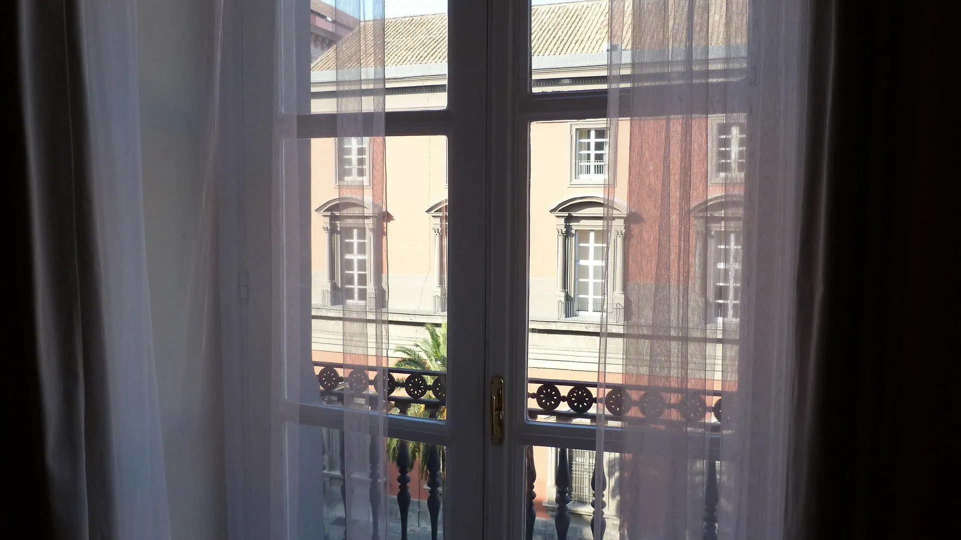 Il Ventre Di Napoli 