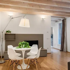 https://myplace-piazze-di-padova.hotelinveneto.com