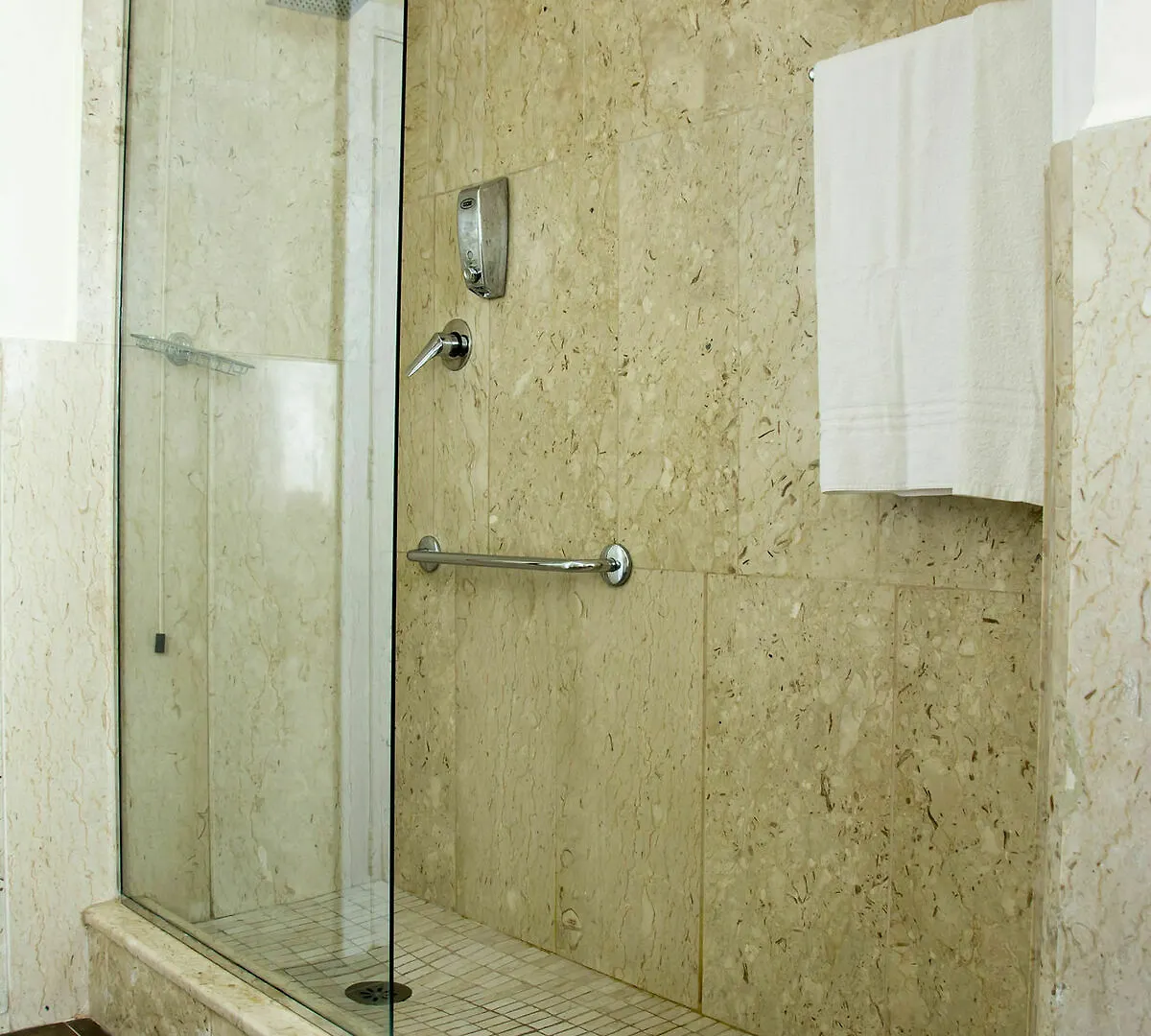 Hotel Il Ventre Di Napoli 3*, Naples
